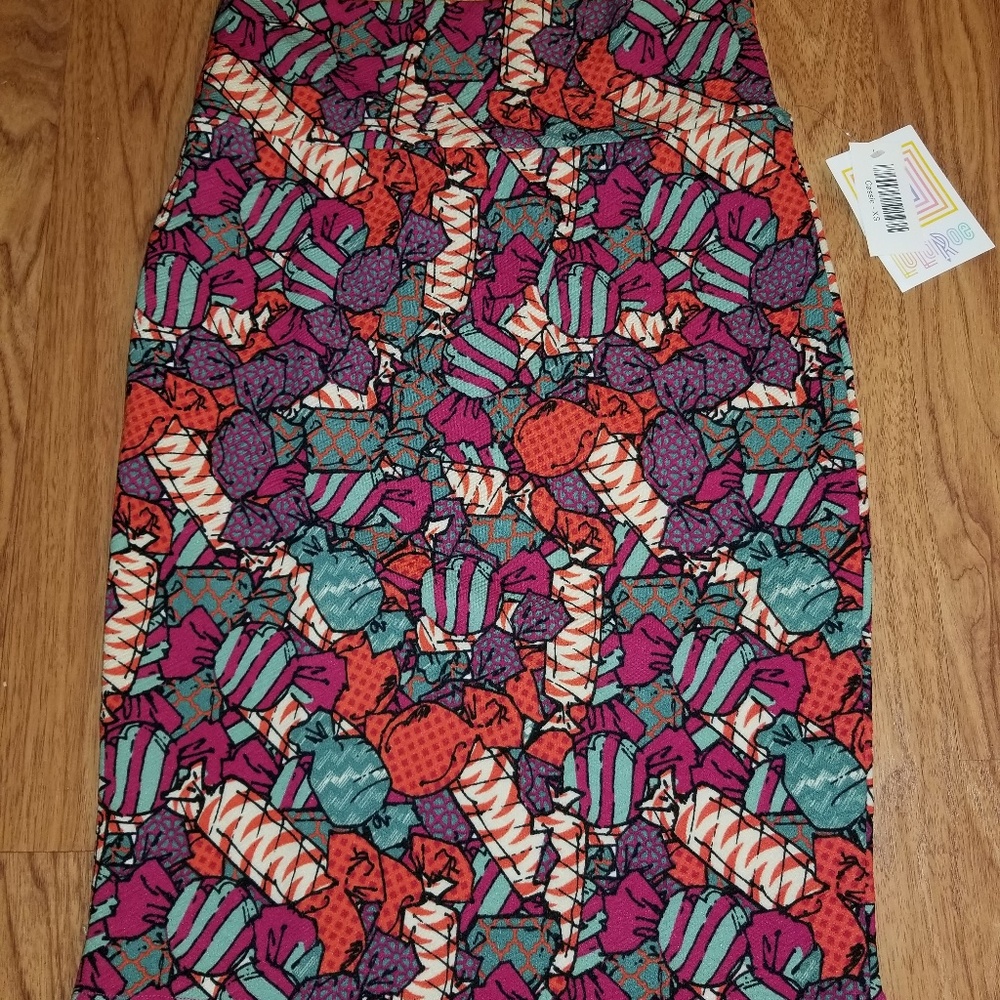 SALE 3 For $20 - UNICORN LuLaRoe Cassie Candy Wrapper Print Skirt